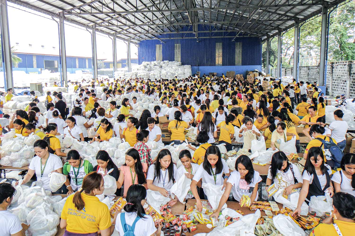 필리핀 태풍 하이옌 이재민 구호