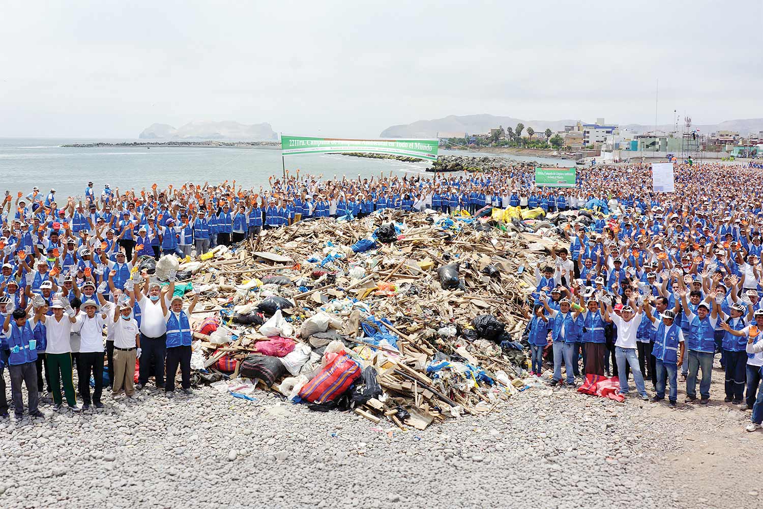 페루 리마 카르파요 해변 정화